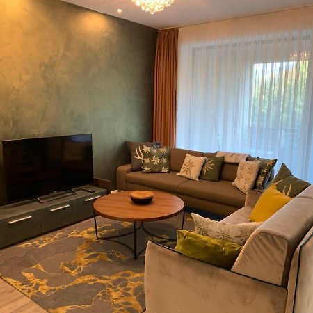 Edelweiss Apartments Silver Resort Пояна-Брашов Екстер'єр фото