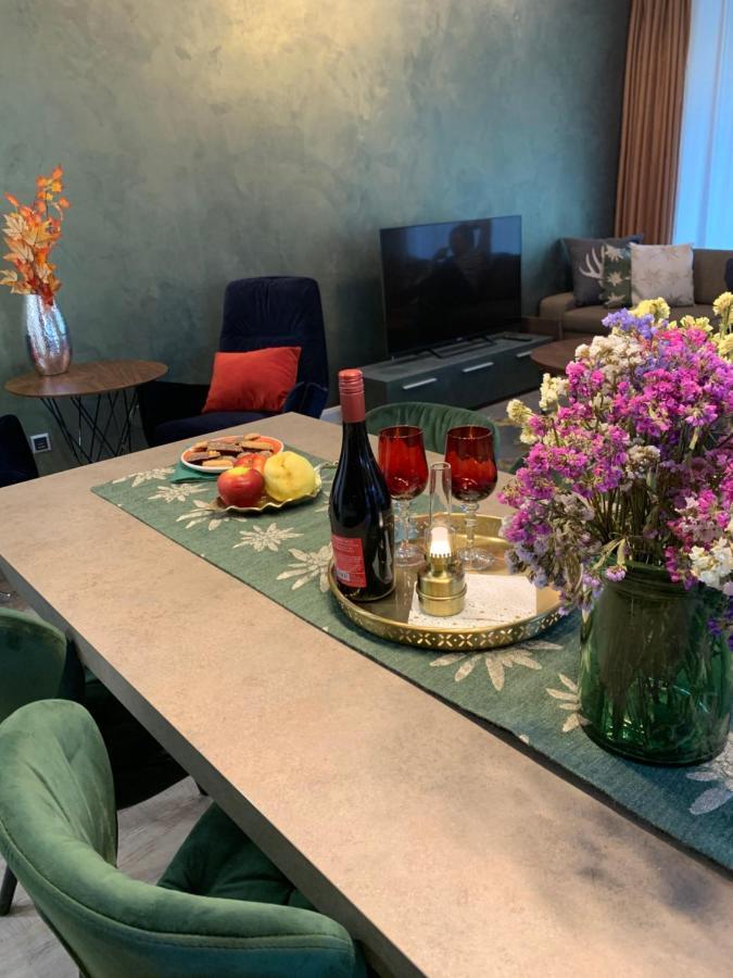 Edelweiss Apartments Silver Resort Пояна-Брашов Екстер'єр фото